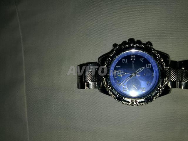 ساعة يد أنيقة