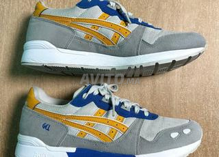 سبيرديلا ASICS أصلي مقاس 40