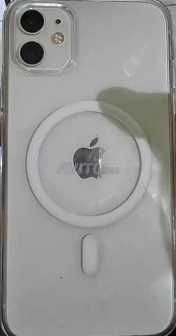 ايفون 11 عادي