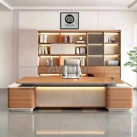 مكتب احترافي ذو مستوى عال