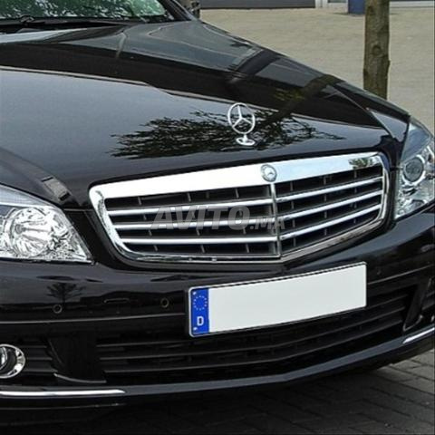 شبكة أمامية مرسيدس (البلغة)