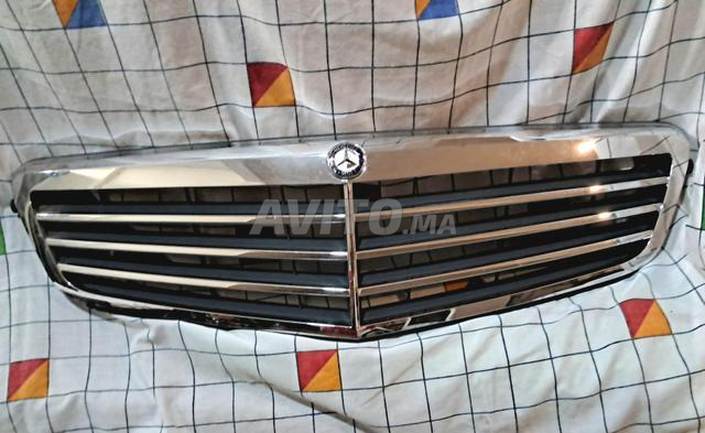 Calandre avant Mercedes (lbelgha) - 2