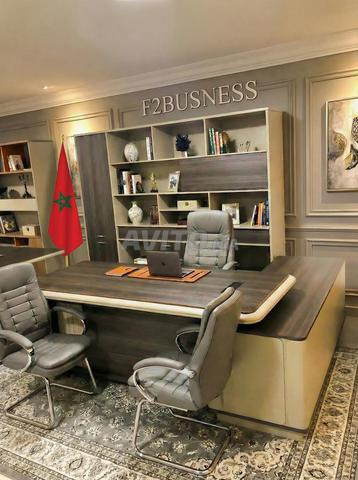 مكتب فاخر - تشطيب ممتاز