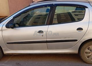 بيجو 206 بنزين يدوي 2002 في عين عتيق