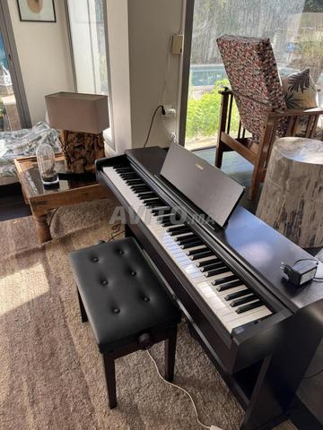 بيانو Yamaha YDP-145