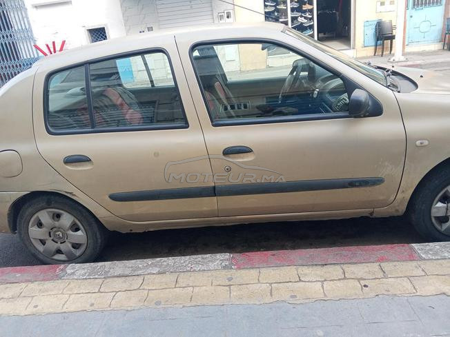سيارة نقية للبيع