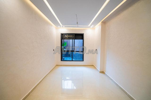 شقة مساحتها 74 مترا مربعا في الجزء العلوي من المجمع السكني ALMAZ