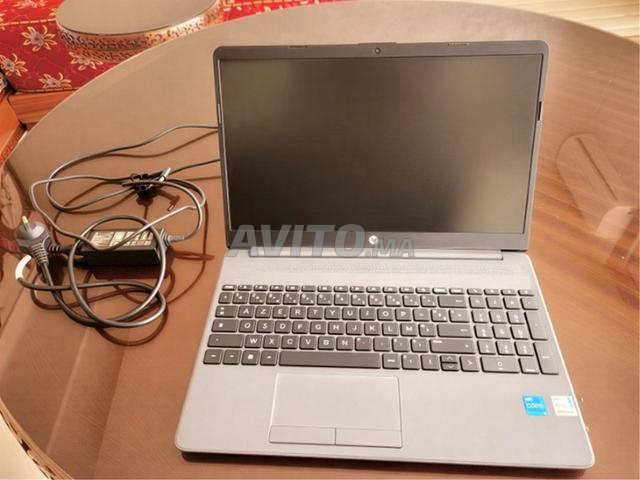 HP15 i5 الجيل الحادي عشر 8 جيجابايت رام SSD 256 جيجابايت Win11 - كالجديد