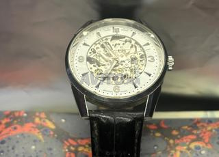 ساعة رجالية