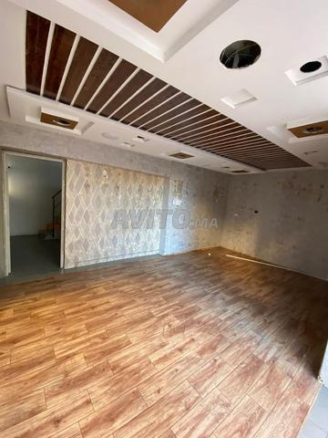 محل تجاري للكراء بمجمع ديار طنجة المجاهدين