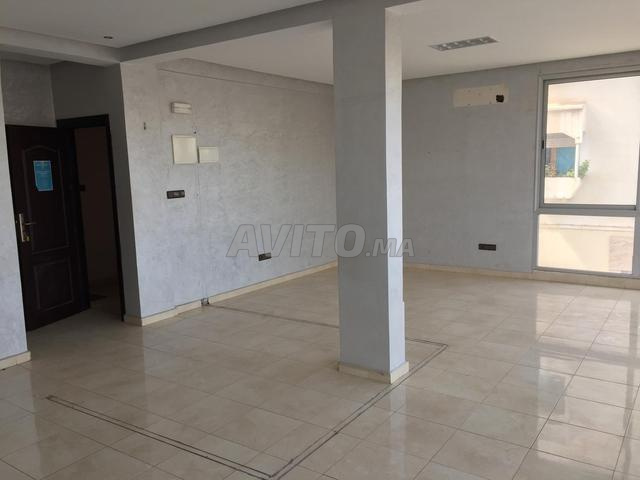 Plateau bureau neuf à louer 50m² situé à lirak