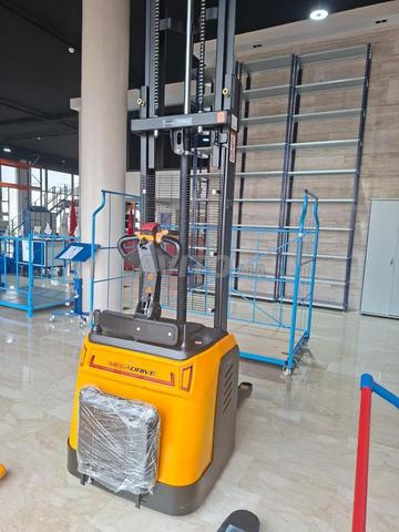 رافعة كهربائية بسائق محمول – QES15E-P