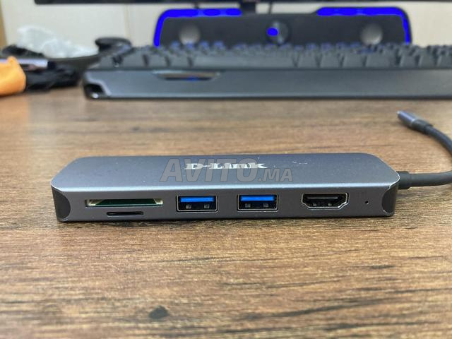 محور USB-C D-Link DUB-2327 (5 في 1)