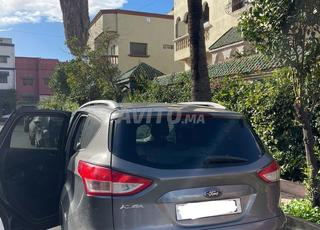 Ford Kuga ديزل يدوية 2014 في الدار البيضاء