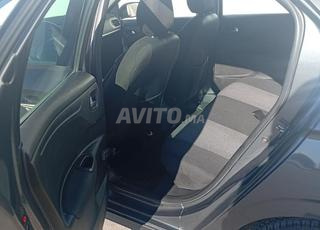 بيجو 301 ديزل مانويل 2015 في الدار البيضاء