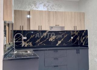 طابق أرضي في R زائد 2