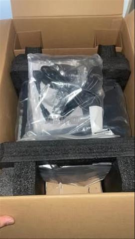 HP Ordinateur de bureau Pro 300 8GB 1TB écran 22