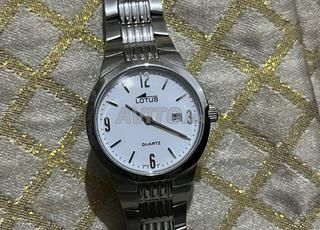 Montre Lotus femme