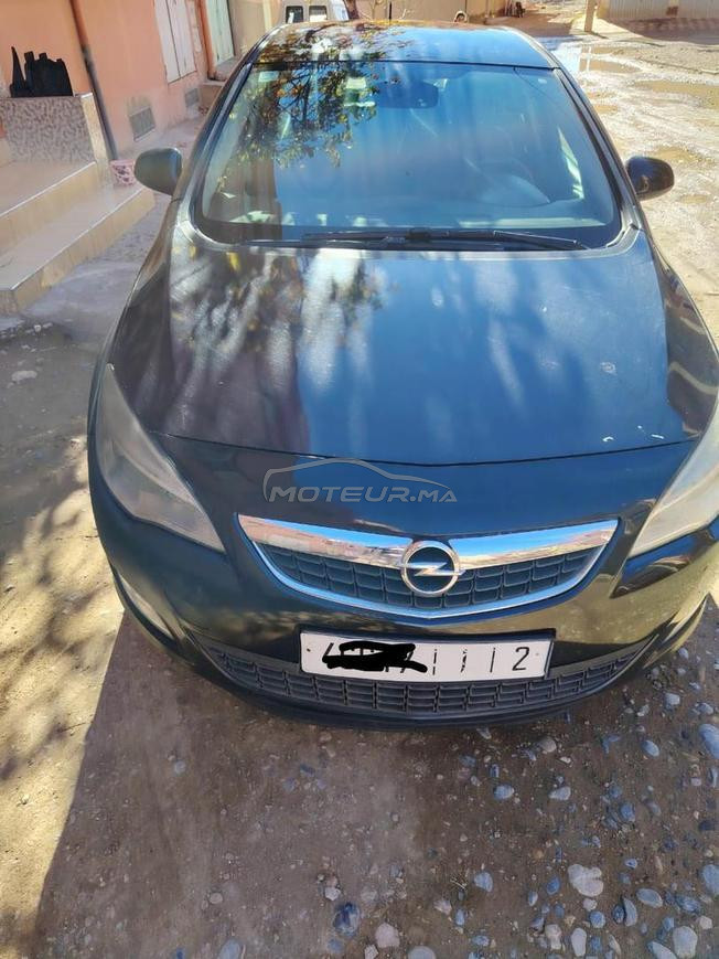 Opel Astra Diesel Manuelle 2012 à Errachidia
