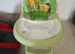 Chaise haute bébé