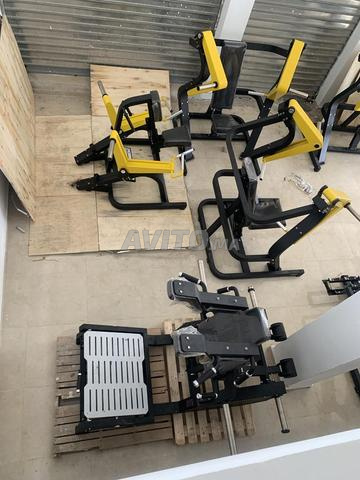 أجهزة لياقة بدنية وإكسسوارات