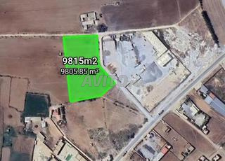 أرض في منطقة صناعية على بعد 5 دقائق من الجديدة