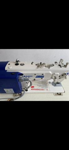 آلات الخياطة