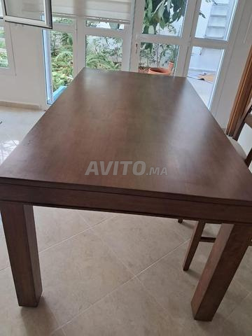 طاولة طعام للبيع