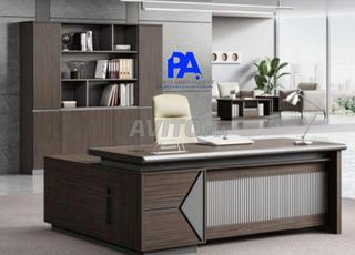 مكتب/طاولة اجتماعات/كرسي/خزانة ملفات/كنبة