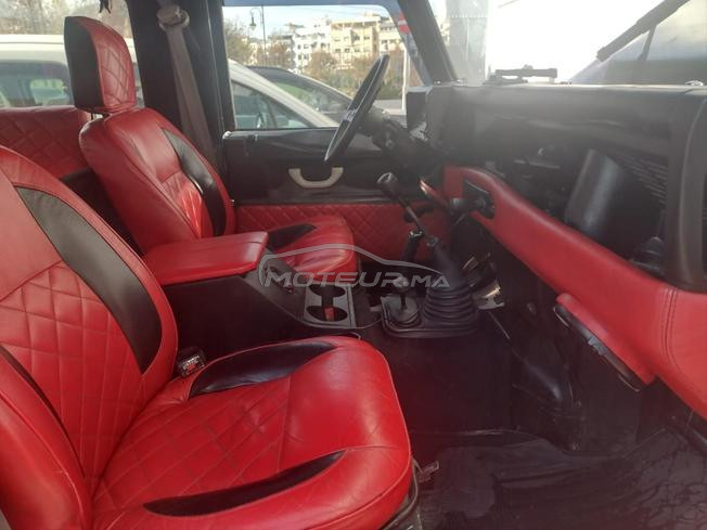 Land rover Defender.