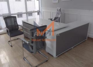 تصنيع مكاتب المديرين