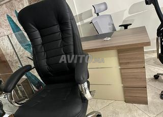 Chaises importées alliant confort et élégance