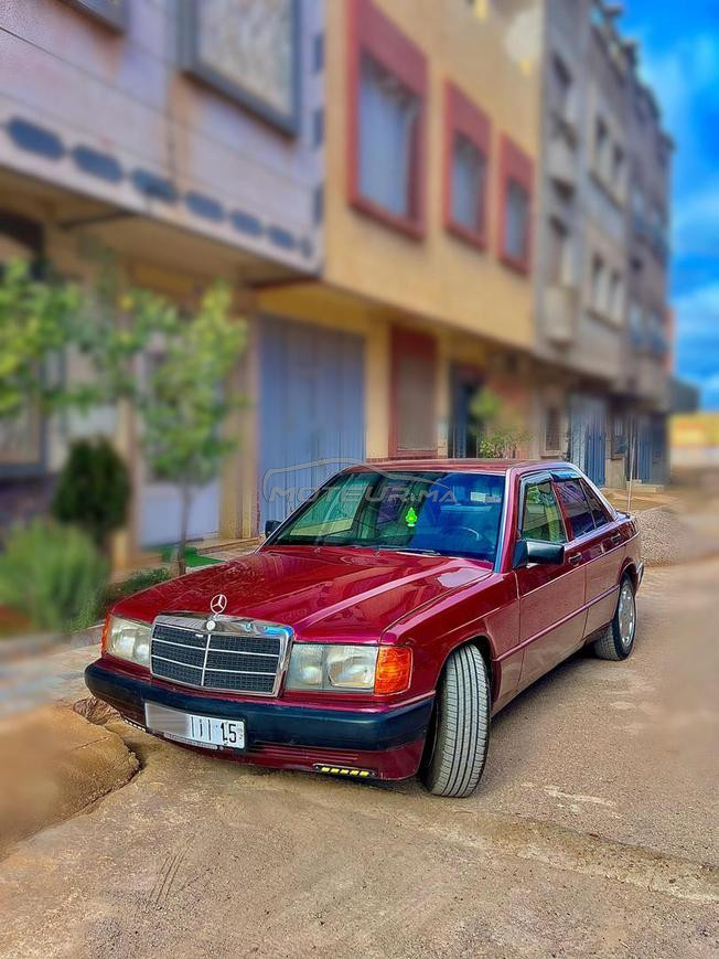MERCEDES-BENZ 190D 