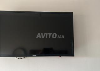 تلفاز سامسونج UA32