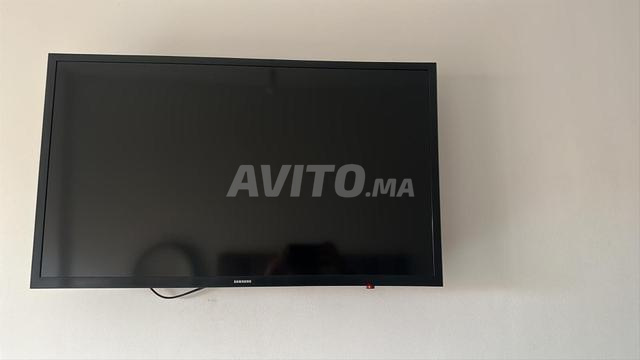 تلفاز سامسونج UA32