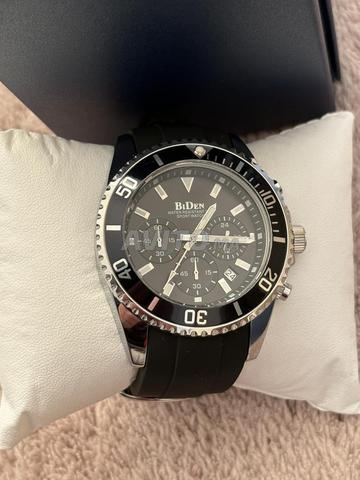 ساعة كلاس بلاك