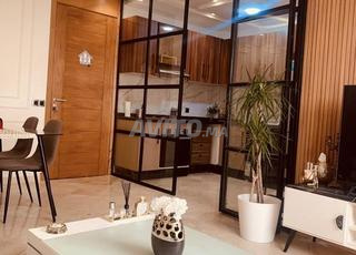 للايجار شقة مفروشة بمستوى عال