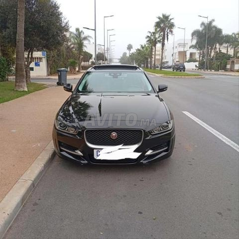 Jaguar XE en très bon état