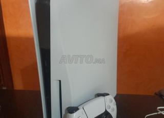 جهاز PS5 مع FC 25 (نسخة القرص) قادم من فرنسا