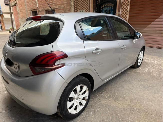 Peugeot 208 diesel 2015 