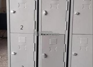 خزانة ملابس معدنية متعددة الخزائن