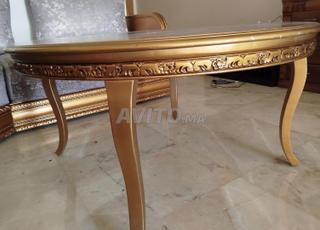 طاولة للصالون المغربي