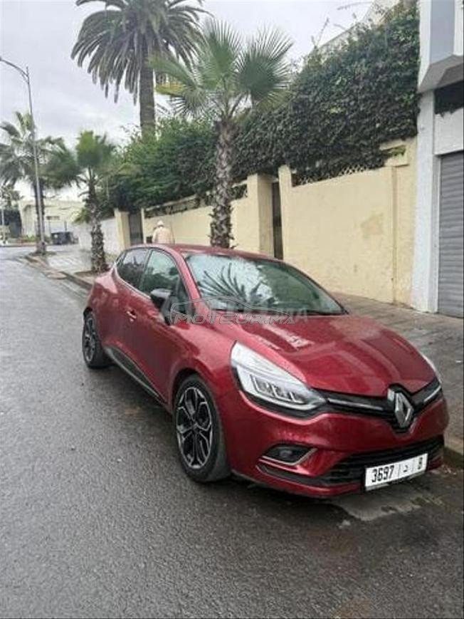 Renault Clio Diesel Manuelle 2017 à Sidi Bouzid