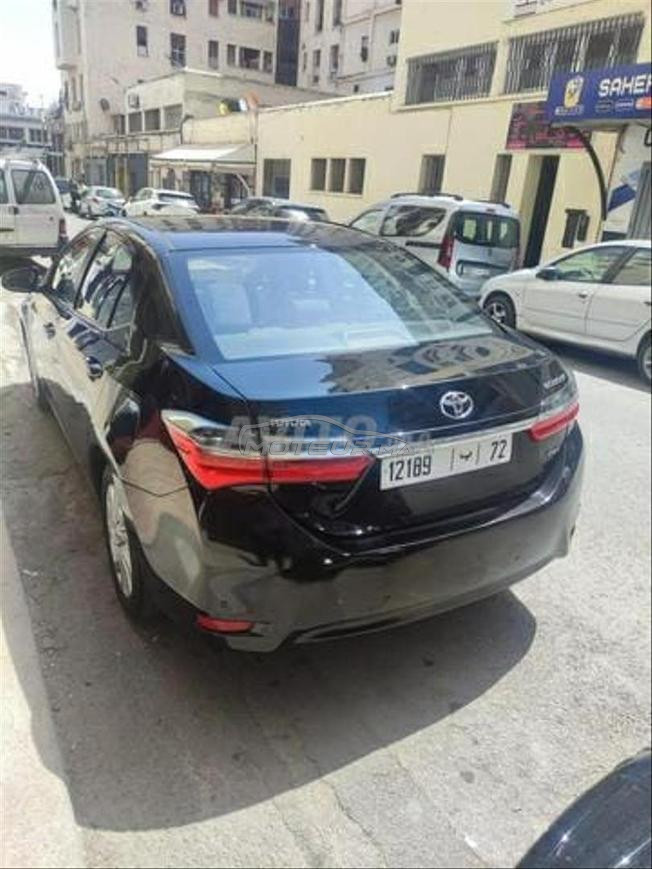 Toyota Corolla Diesel Manuelle 2018 à Casablanca
