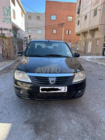 Dacia Logan Essence Manuelle 2009 à Laâyoune