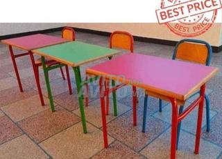 طاولة مدرسية فردية table individuelle
