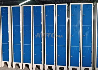 خزانة ملابس / خزانة / خزانة / رفوف / صمام / سرير