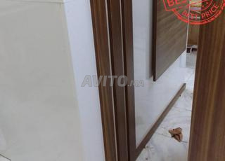 منضدة استقبال مع خزانة متنقلة