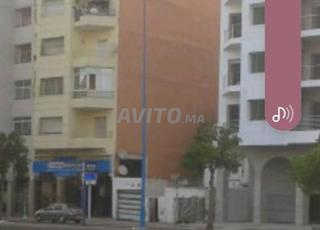 بيع أرض بالمعاريف