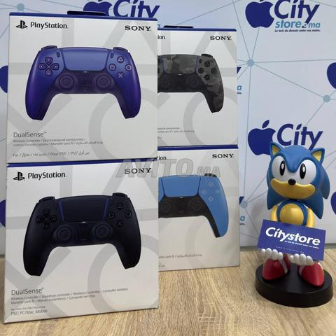 وحدة تحكم بلاي ستيشن 5 دوال سينس (PS5)